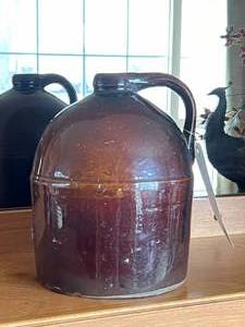 Crock Shoulder Jug