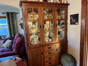 Wood Hutch