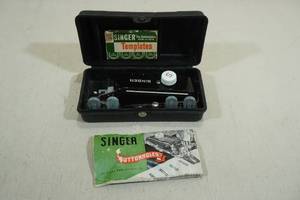 lot 6 image: Vintage Singer Buttonholer