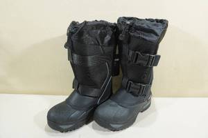 lot 15 image: Baffin Impact Winter Boots -Mens 9