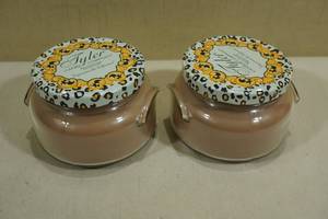 lot 31 image: 2 Tyler Cadle Co 22oz Candles -Warm Sugar Cookie