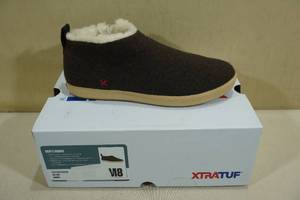 lot 112 image: Xtratuf Mens Homer Slip-On Sneakers -Size 8, Brown