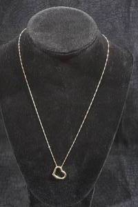 lot 118 image: Heart Pendant with Chain - 10K Yellow Gold