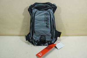 lot 165 image: USWE Protector Patriot 15 Hydration Backpack