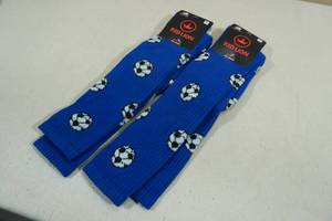 lot 186 image: 2 Pairs Red Lion All Sport Socks -Medium
