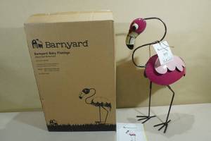 lot 203 image: Barnyard Lawn Ornament Baby Flamingo