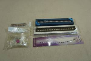 lot 214 image: 5 Bracelets