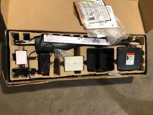 Mighty Mule Heavy Duty Single Swing Gate Opener Smart and Solar Capable Customer Returns See Pictures
