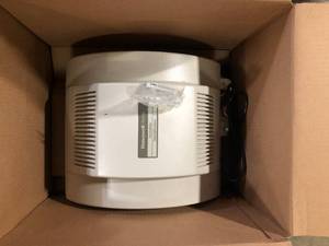 18 Gal. Powered Flow-Through Whole House Humidifier and Digital Humidistat Customer Returns See Pictures