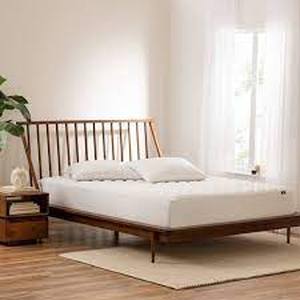 lot 28 image: Simply Clean Triple Action Mattress Pad - Serta