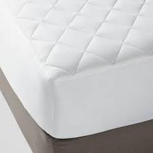 lot 52 image: Cool Touch Mattress Pad - Threshold-Queen
