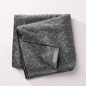 lot 59 image: Slub Accent Organic Bath Towel - Casaluna-Black
