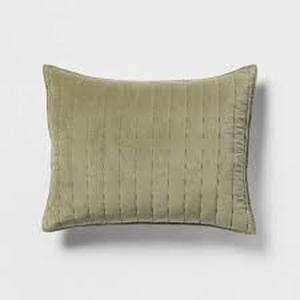 lot 97 image: Channel Stitch Velvet Quilt Sham - Threshold-Standard