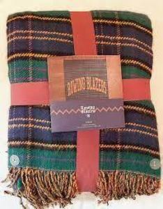 lot 100 image: Rowing Blazers Throw Blanket 60x50-Plaid
