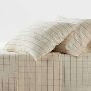 lot 192 image: Flannel Sheet Set - Threshold-King-Ivory Windowpane