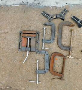 lot 72 image: Lot of Clamps