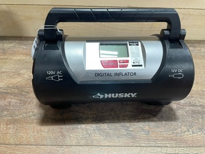 lot 19 image: Husky 12120 Volt Corded Electric Auto and Home Inflator - CUSTOMER RETURN - RETAIL PRICE $89
