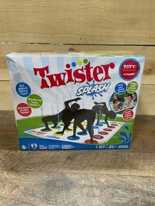 lot 43 image: Hasbro Twister Splash & Operation Splash Games Family Bundle - BRAND NEW