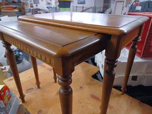 lot 10 image: Vintage Pair of Trundle-Style Maple End Tables - One is Marked 10 8706 on the bottom, These measure 21-inches tall X 14-inches wide, and the other is 22-inches tall X 17-inches wide
