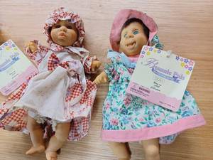 lot 17 image: Collection of Five 1997 Beanie Pals Bean Bag Kids Dolls - 8-inches tall
