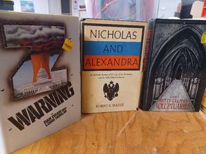 lot 41 image: Eight Hard Cover Books including Mysteries, Novels, and More