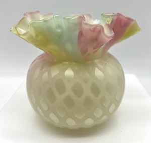 lot 29 image: Antique Rainbow MOP Diamond Quilted Squat Glass Vase with Ruffled Edge