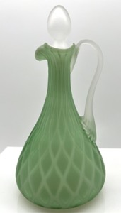 lot 34 image: Vintage Italian MOP Diamond Quilted Cased Glass Cruet with Stopper