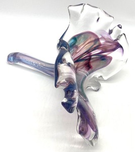 lot 109 image: ROBINSON SCOTT Art Glass Sculpture Blossom - 1993