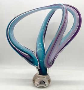 lot 107 image: BARRY ENTNER Signed Art Glass Sculpture - 1991
