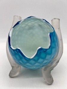 lot 65 image: RARE STEVENS & WILLIAMS Vintage Antique Diamond Quilted MOP Glass Vessel Egg with Applied Leaves Glass
