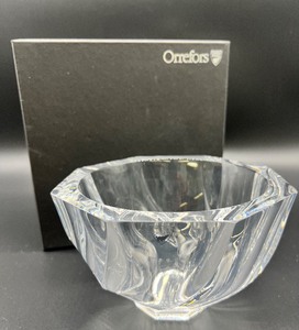 lot 177 image: ORREFORS  Residence  Crystal Bowl w Original Box