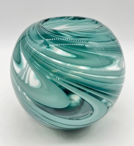lot 116 image: Art Glass Sphere Vase Vessel - Unsigned