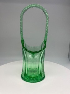 lot 210 image: WESTMORELAND Green Bridal Basket