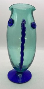 lot 222 image: BLENKO Art Glass Fish Vase with Original Sticker