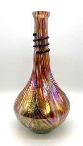 lot 230 image: Vintage Art Deco Spatter Glass with Applied Black Trailing Snake