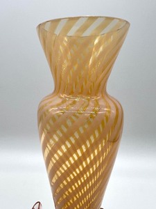 lot 246 image: Venetian Swirl Art Glass Vase with Applied Glass Base
