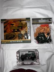 lot 4 image: Recon Rescue Playset, Bag of Millitary Figures & Denver Die Cast Model