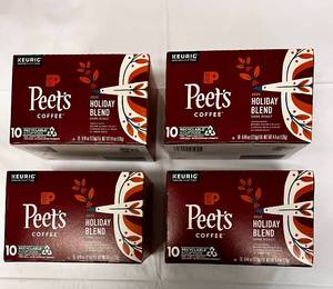 lot 216 image: 4 x 10 Packs of Peets Holiday Blend Coffee Pods