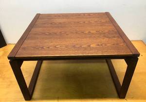 lot 83 image: Signed Mid Century JENS RISOM Floating Top Dovetailed Oak Coffee Table