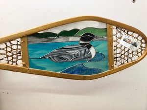 lot 35 image: Rustic Vintage Snowshoe wStained Glass Loon 