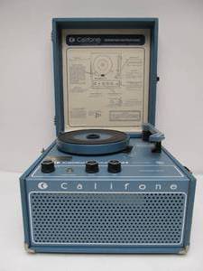 lot 56 image: Working Vintage CALIFONE Model 1410K Turntable Record Player
