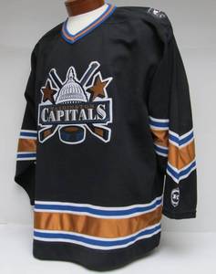 lot 64 image: Washington Capitals KOHO Hockey Jersey - Size L