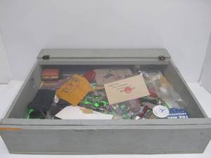 lot 263 image: Awesome Estate Lot of Asorted Vintage Small Collectibles in Countertop Display Case
