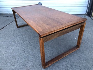 lot 80 image: Signed Mid Century JENS RISOM Floating Top Dovetailed Wood Coffee Table