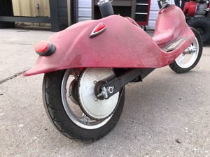 lot 306 image: SCOOT-N-GO Electric Scooter