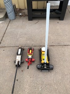 lot 308 image: 3 Heavy Duty Floor Jacks
