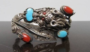 Excellent Vintage Sterling Silver Dragon Bracelet wTurquoise &amp Red Coral