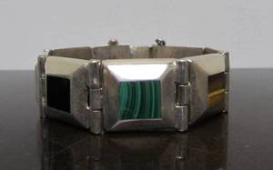 Very nice Vintage Southwestern Taxco Sterling Silver Box Bracelet with 7 Different Gemstones