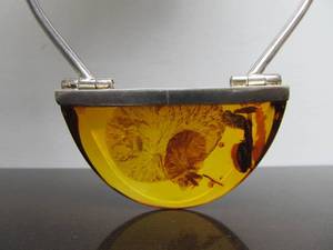 Beautiful Large Sterling Silver &amp Amber Pendant Necklace