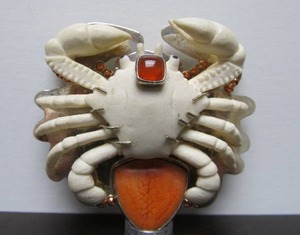LARGE Signed Sterling Silver &amp Fossilized AMY KAHN RUSSELL Crab Brooch